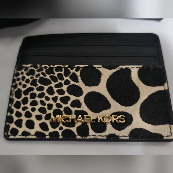 Michael Kors Jet Set East West Crossbody Black & White Animal Print - Picture 9 of 11